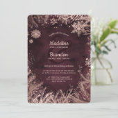 Burgundy & Roos Gold Snowflakes Holiday Weddenscha Kaart (Staand voorkant)