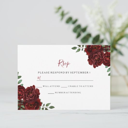 Burgundy Roos Romantic Wedding RSVP (Staand voorkant)