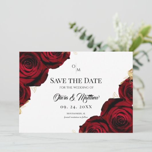  Burgundy Roses Floral Rustic Wedding Save The Date (Staand voorkant)