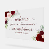 Burgundy Roses Wedding Rehearsal Dinner Welcome Acryl Bord (Hoek)
