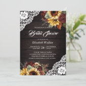 Burgundy Rozen Zonnebloem QR Code Bruidsfeest Kaart (Staand voorkant)