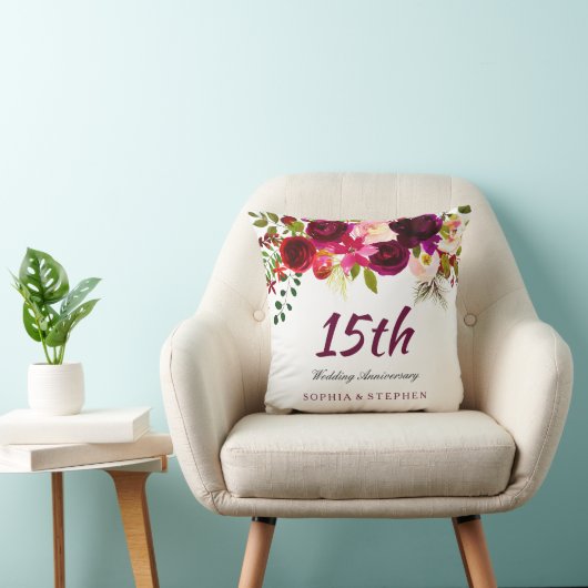 Burgundy Ruby Red Floral 15th Wedding Jubileum Kussen (Stoel)