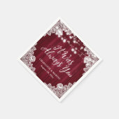 Burgundy Rustic Wood Floral Lace Wedding Servet (Hoek)
