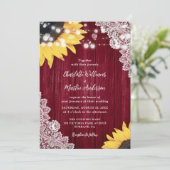 Burgundy Rustic Wood Lace Sunflower Wedding Kaart (Staand voorkant)
