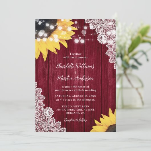 Burgundy Rustic Wood Lace Sunflower Wedding Kaart (Staand voorkant)