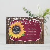 Burgundy Rustic Wood Licht Zonnebloembruiloft Save The Date (Staand voorkant)