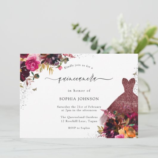 Burgundy Sparkle Dress Floral Quinceanera Party Kaart (Staand voorkant)