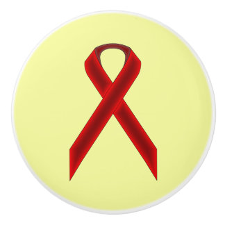 Burgundy Standard Ribbon door Kenneth Yoncich Keramische Knop