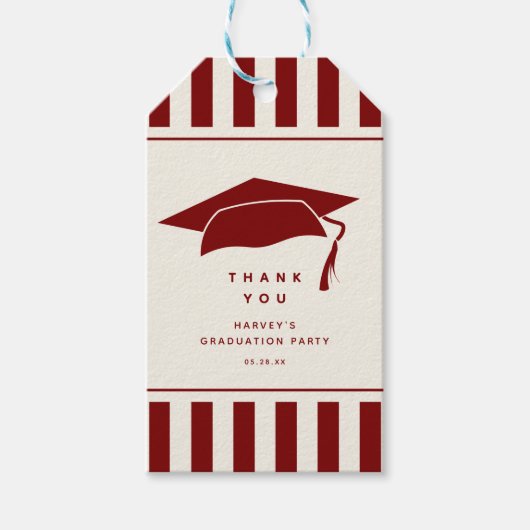Burgundy Stripes Custom Graduation Party Favor Cadeaulabel (Voorkant)