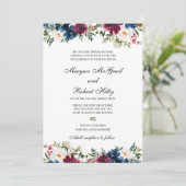 Burgundy Waterkleur Bloemstuk Bruiloft Uitnodiging (Staand voorkant)