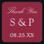Burgundy Wedding Favor Dank je Sticker<br><div class="desc">Burgundy Wedding Favor Hartelijk dank Sticker,  wees u alstublieft persoonlijk aan met initialen van het paar en de datum van de bruiloft,  met behulp van de online personalisatie-sjabloon voordat u bestelt.</div>