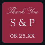 Burgundy Wedding Favor Dank je Sticker<br><div class="desc">Burgundy Wedding Favor Hartelijk dank Sticker,  wees u alstublieft persoonlijk aan met initialen van het paar en de datum van de bruiloft,  met behulp van de online personalisatie-sjabloon voordat u bestelt.</div>