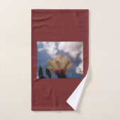 Burgundy White Rose Bad Handdoek (Handdoek)