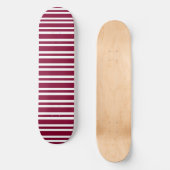Burgundy White Stripes Seamless Pattern Persoonlijk Skateboard (Voorkant)