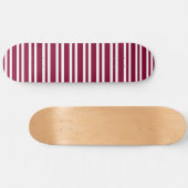 Burgundy White Stripes Seamless Pattern Persoonlijk Skateboard (Horizontaal)
