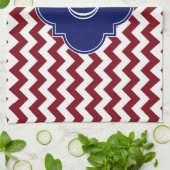 Burgundy Wine, White Chevron Zig-Zag Navy Monogram Theedoek (Gevouwen)
