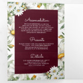 Burgundy Wood Daisies Mason Jar QR Code Wedding Drieluik Uitnodiging (Binnenzijde eerst)