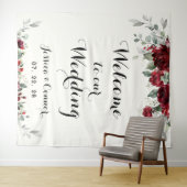 Burgundy Zilver Eucalyptus Welkom Op Onze Bruiloft Wandkleed (In Situ (horizontaal))