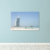 Burj Al Arab vanaf Sunset Beach, Dubai Canvas Afdruk (Insitu (Houten vloer))
