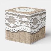 Burlap and Lace Art Favor Box Bedankdoosjes (Achterkant)