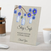 Burlap Blue Floral Mason Jar Wedding Safety Reclamebord Met Voetstuk (Insitu)