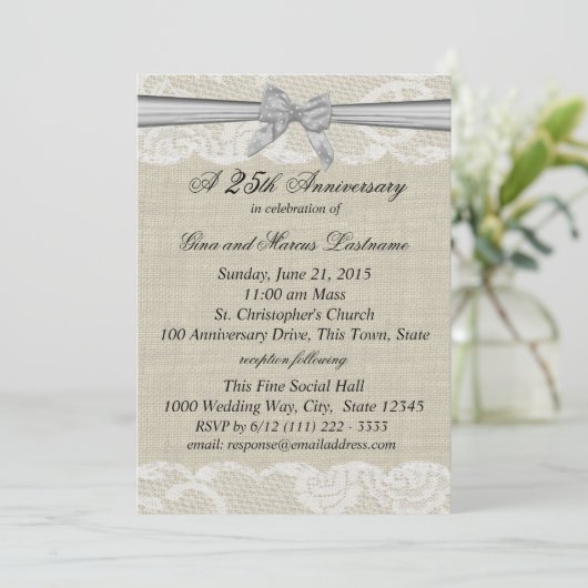 Burlap en kant met Silver Bow 25th Jubileum Kaart (Staand voorkant)