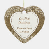 Burlap en Lace Pas getrouwd First Kerstmis Keramisch Ornament (Achterkant)