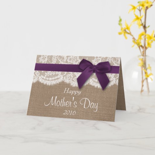 Burlap, Lace en Paarse Bow Happy Moederdag Kaart (Gele Bloem)
