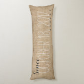 Burlap Personaliseert huwelijksnamen Datum Gift Lichaamskussen (Achterkant (Verticaal))