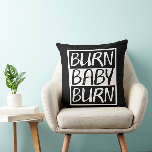 Burn Baby Burn Kussen (Stoel)