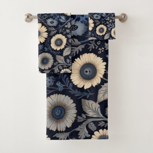 Burne-Jones Style Florals | Elegante Waterverf kun Bad Handdoek (Insitu)