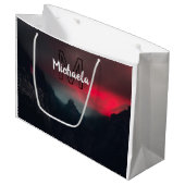 Burning clouds, fog and mountains monogram in sky groot cadeauzakje (Voorkant Gekanteld)