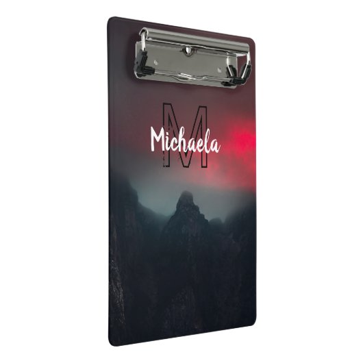 Burning clouds, fog and mountains monogram in sky mini klembord (Schuin)