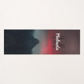 Burning clouds, fog and mountains monogram in sky yogamat (Voorkant (horizontaal))