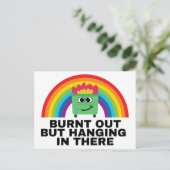 Burnt Out but Hanging in There Labels Briefkaart (Staand voorkant)