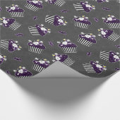 Burtonesque Skull Cupcake and Bats Wrapping Paper Cadeaupapier (Hoek)