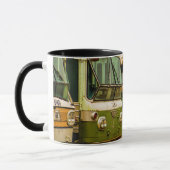 BUS BEGRAAFPLAATS KOFFIEBEEKER MOK (Links)