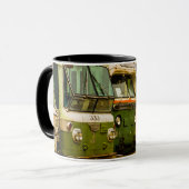 BUS BEGRAAFPLAATS KOFFIEBEEKER MOK (Voorkant links)