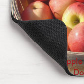Bushel Basket of Apples, een appel per dag houdt T Muismat (Hoek)