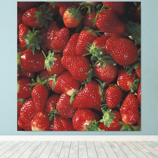 Bushel van aardbeien canvas afdruk (Insitu (Houten vloer))