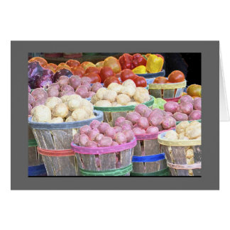 Bushels van aardappelen op de Jean Talon-markt