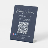 Business Signature Script Monogram QR Code Reclamebord Met Voetstuk (Voorkant)