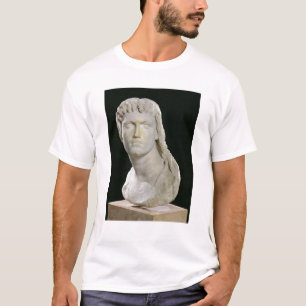 Bust van Cleopatra II of haar dochter T-shirt