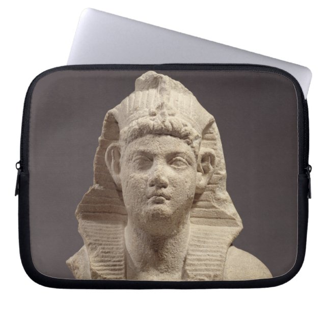 Bust van een Romeinse keizer als farao (marmer) Laptop Sleeve (Voorkant)