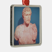 Bust van keizer Antoninus Pius Metalen Ornament (Rechts)