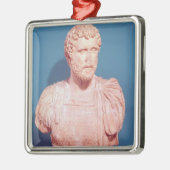 Bust van keizer Antoninus Pius Metalen Ornament (Links)