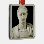 Bust van keizer Domitian Metalen Ornament (Rechts)