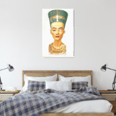 Bust van Koningin Nefertiti, voorste uitzicht, uit Canvas Afdruk (Insitu (Slaapkamer))