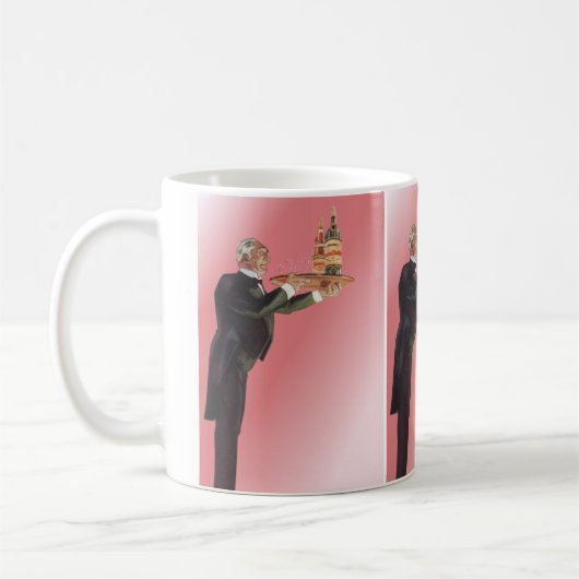  butler in een smoking serveert wijn op dienblad koffiemok (Links)