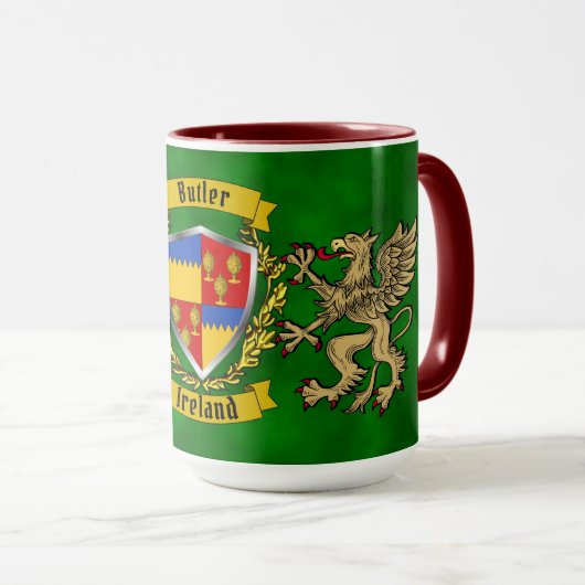 Butler Irish Shield & Griffins Personalized Mok (Voorkant rechts)